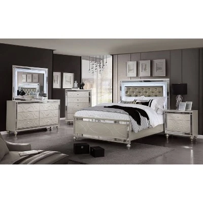 2pc La Mesa Bed And Chest Set Silver - HOMES: Inside + Out 6 2pc La Mesa Bed And Chest Set Silver - HOMES: Inside + Out - Image 4