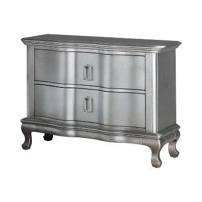 3pc Queen Bentlee Bedroom Set With 2 Nightstands Silver/Warm Gray - HOMES: Inside + Out 4 3pc Queen Bentlee Bedroom Set With 2 Nightstands Silver/Warm Gray - HOMES: Inside + Out - Image 2